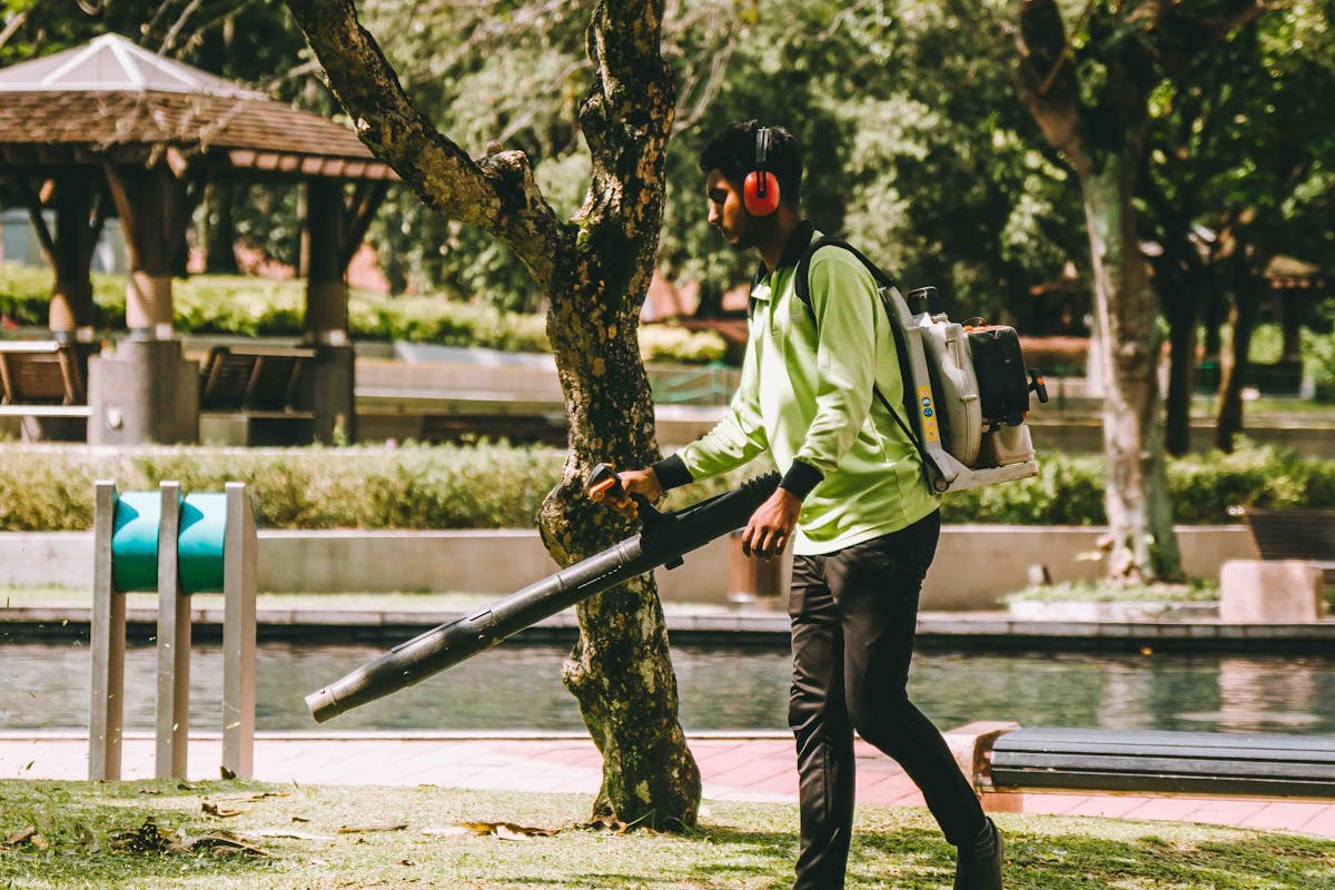 Akku-Laubbläser von Einhell – Erfahrungen