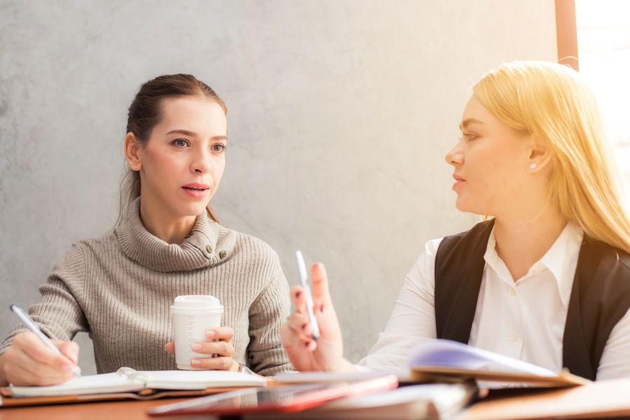 Zoom AI Companion Erfahrungen: Meetings, Zusammenfassungen und Datenschutz 19 Zoom AI Companion Erfahrungen: Meetings, Zusammenfassungen und Datenschutz